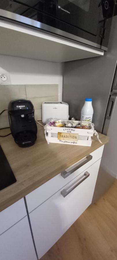 Gite La Chaumette Appartement Turquoise Villeneuve-de-Berg Exteriör bild